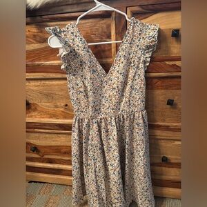 SHEIN Floral Mini Dress with Ruffle Sleeves